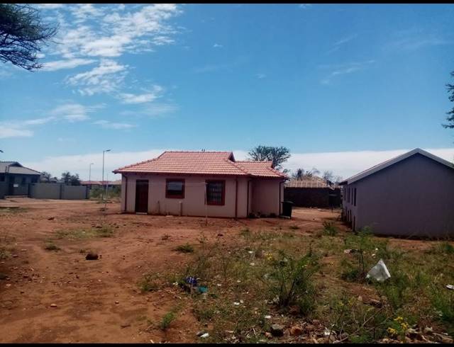 2 BEDROOM HOUSE FOR SALE IN SALFIN